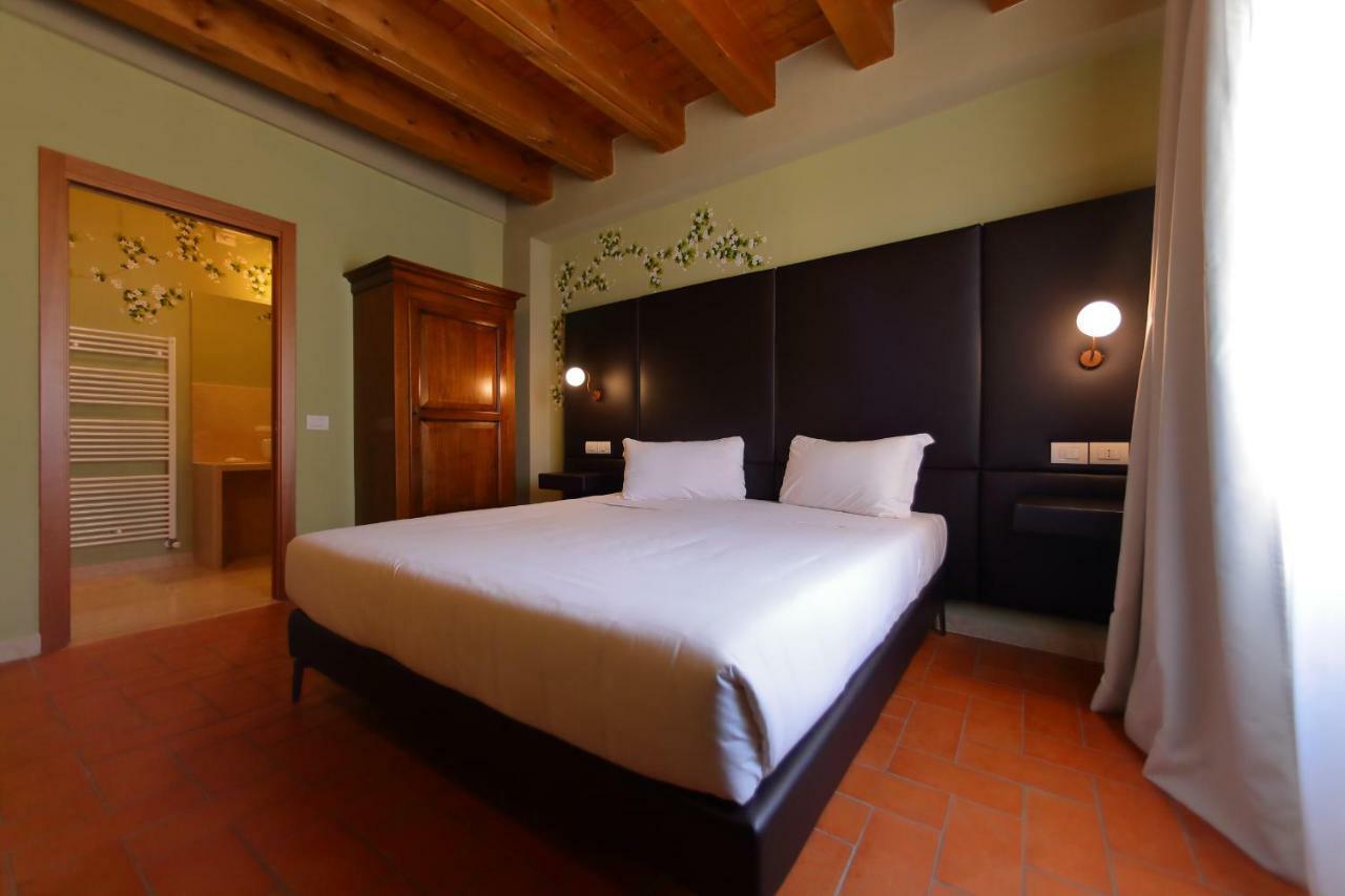La Boheme Chambres Λατζίζε Εξωτερικό φωτογραφία